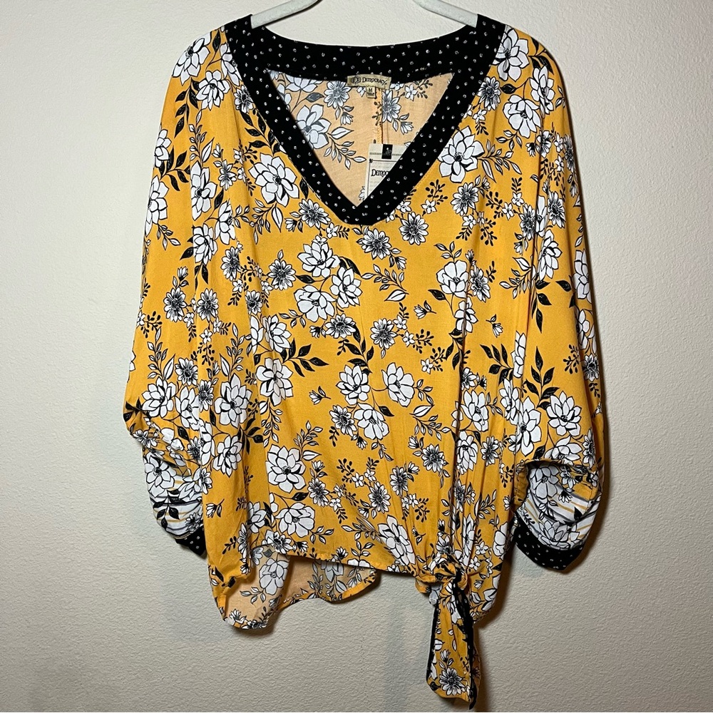 DEMOCRACY floral front tie blouse